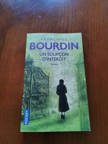 Livre roman soupçon - livre, un