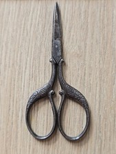 ANCIENNE  PAIRE DE CISEAUX   POUR   COUTURE