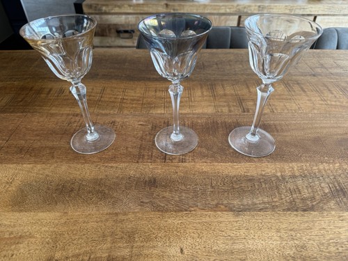 Service verres à vin - de,