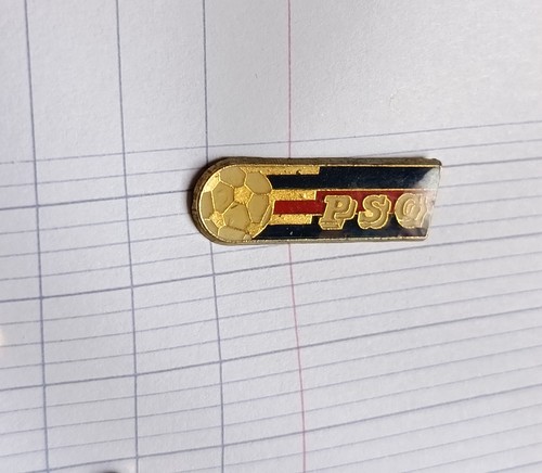Pin football club psg - , paris