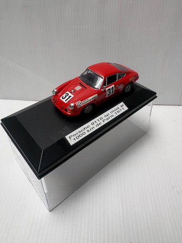 Presse modifié porsche - porsche, s