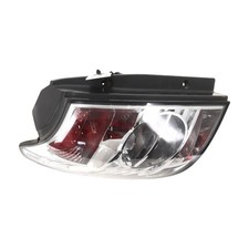 Feu arrière gauche -