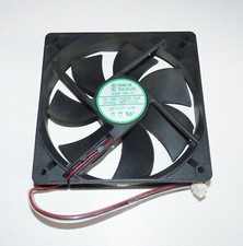 Ventilateur PC 12V - YOUNG LIN TECH DFS122512L - 120x120x25 - 2 pin