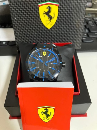 Montre scuderia ferrari - montre,