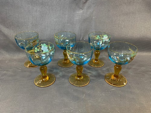 Lot anciens petits verres - 6,
