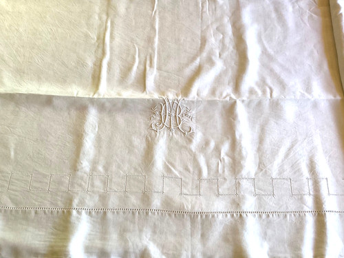 Drap ancien lin - brodé, avec