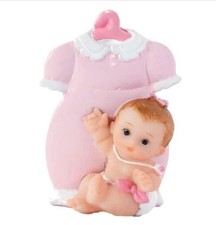Figurine sujet baptême - Bébé fille - polyrésine barboteuse rose H 5 cm