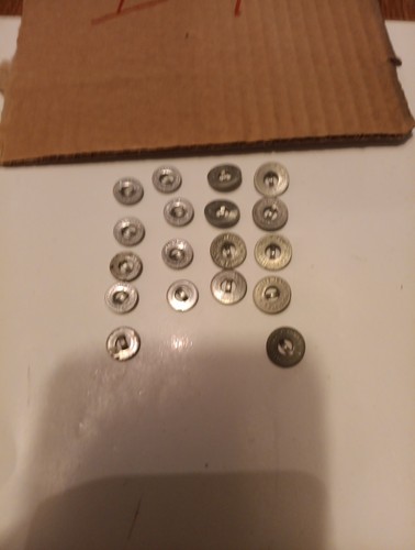 Boutons militaire - boutons,