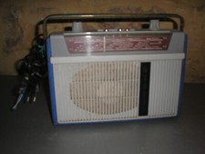 Ancien poste radio DESMET