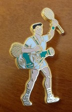Pin's Roland Garros Perrier