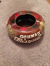 Cendrier en céramique des ateliers RICARD pour le Cognac Bisquit.