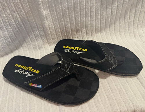 Highly collectable raced - collectable-,