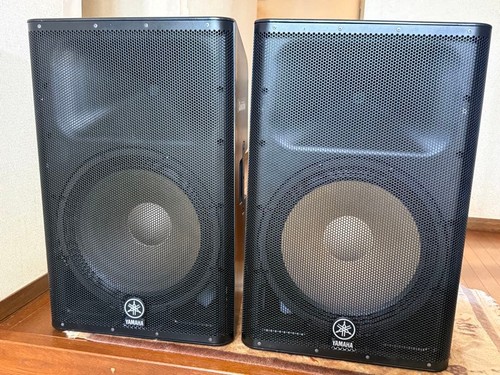 Yamaha dxr powered - dxr-15,