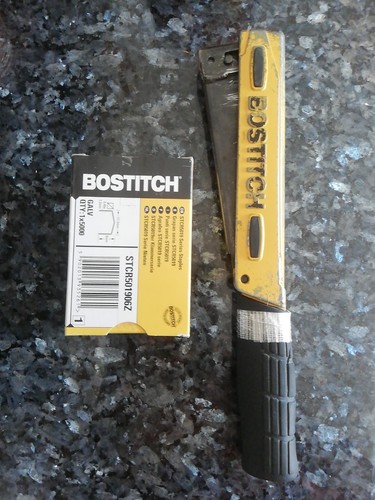 Agrafeuse marteau bostitch - agrafeuse,