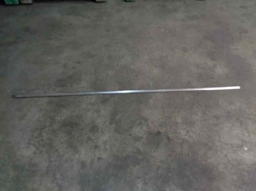 Moulure mercedes benz w115 - mercedes-benz,
