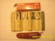 Petit Couteau  Suisse  VICTORINOX  multifonction