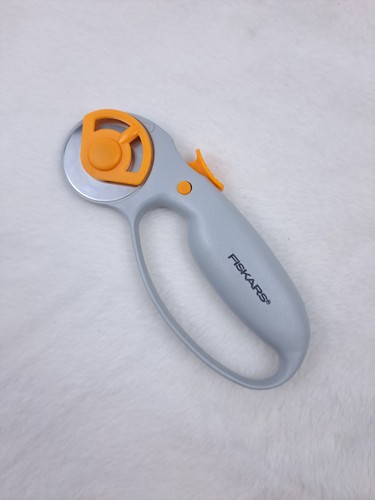 Fiskars loop 45mm rotary - loop,
