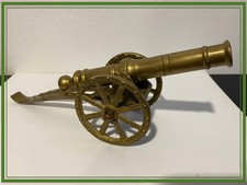 Jolie ancien CANON Décoratif