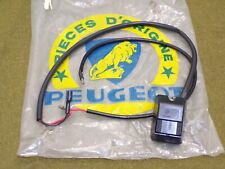 Bouton avertisseur faisceau moto Peugeot SX/5 T/NL NOS parts french moped switch