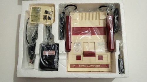 Famicom console mint - ✨,