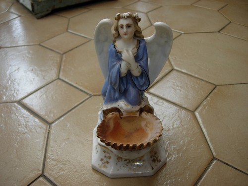 Ancien bénitier porcelaine - ancien,