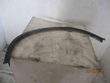 Elargisseur aile arriere droit 51777176330 Bmw I E71/E72