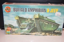 maquette 1/7 AIRFIX N°2302 BUFFALO AMPHIBIAN &JEEP