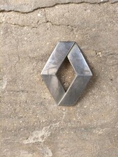 SIGLE CALANDRE LOGO  RENAULT