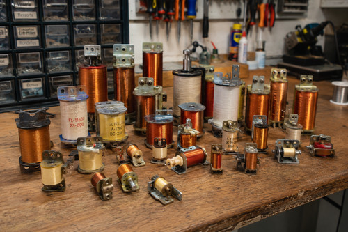 Fabrication reproduction de - /,