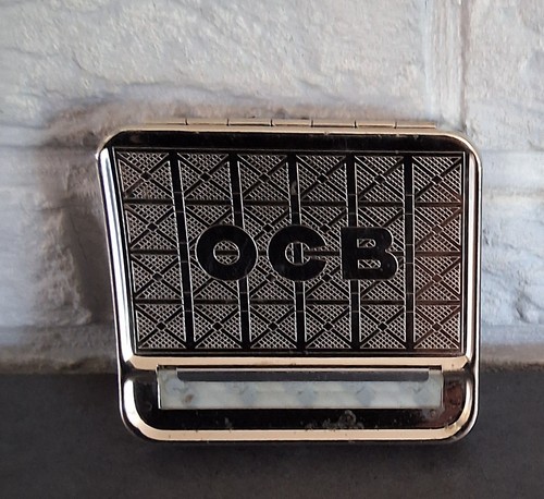 Boîtes tabac rouleuse - rouleuse, ocb