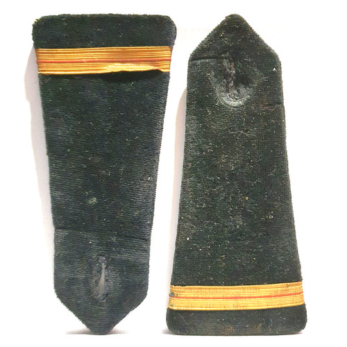 Ancienne épaulette militaire - ancienne,
