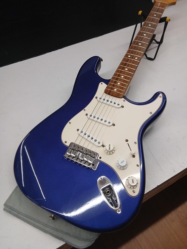 Fender stratocaster touche - [fender],