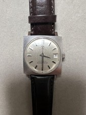 Carré à remontage manuel