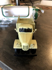 MARKUN TOYS 1/43EME 1961 ZIL 157 K