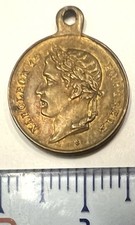 Très Petit Medaillon Tombeau