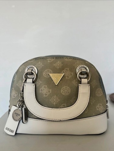 Sac main guess - main, lot