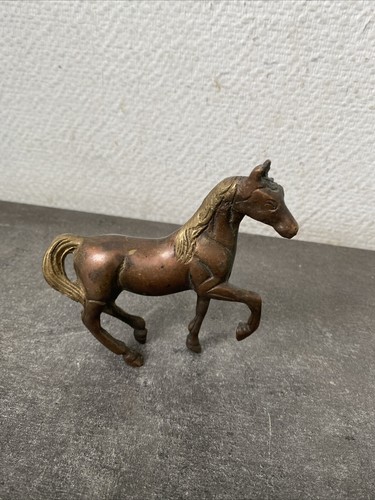 Ancienne figurine cheval - ancienne,
