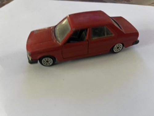Peugeot 305 879 - peugeot,