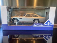 ASTON MARTIN DB5 SILVER BIRCH