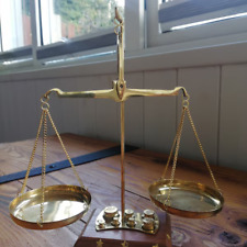 Balance de pesage en laiton style ancien fait main en or et diamant