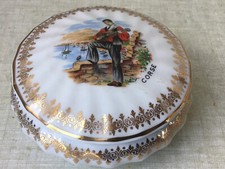 Bonbonnière souvenir Corse . Porcelaine de luxe France 