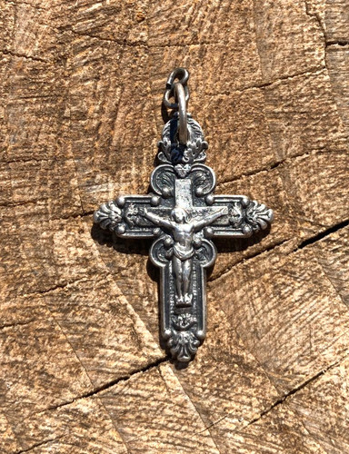 Croix pendentif jesus - -,