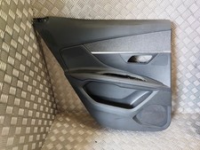 Garniture panneau porte arrière gauche - PEUGEOT 3008 II (2) PHASE I (1) - (HM)