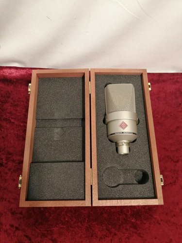Microphone condensateur - à,