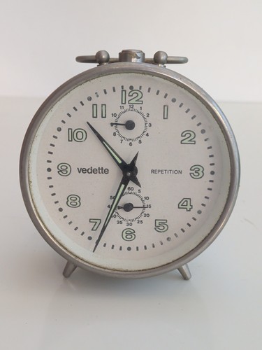 Réveil mécanique vedette - mécanique,