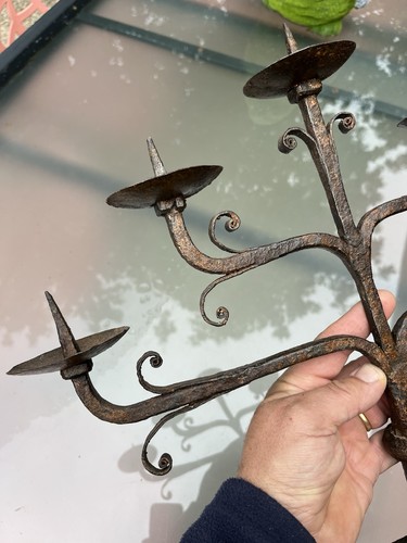 Antique wrought iron - ⭐️,