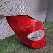 Feu arriere principal gauche