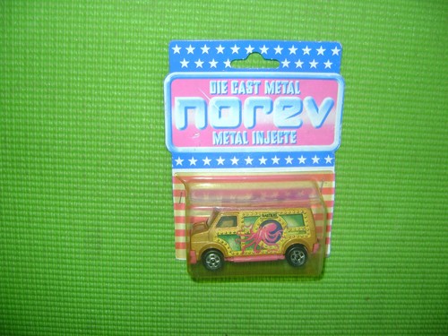 Norev metal van - ,