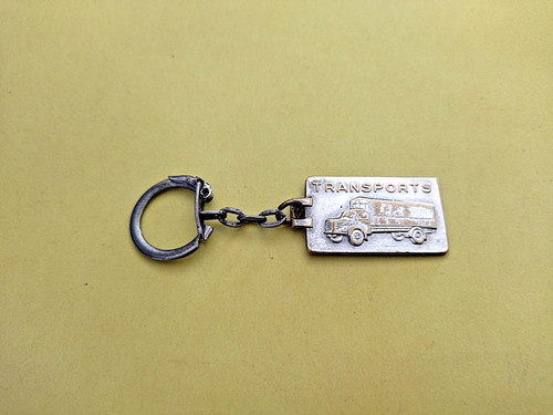 Ancien porte clés camion - porte,