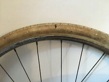 Ancienne Roue jante de 600  RIGIDA avec Pneu Blanc BALLON